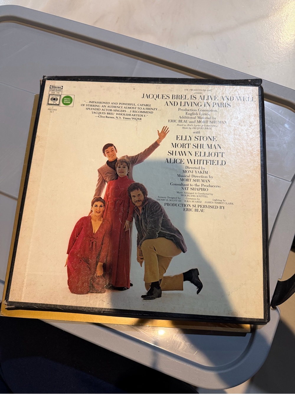🎶 Vintage “Jacques Brel Is Alive and Well and Living in Paris” Vinyl Set 🎶